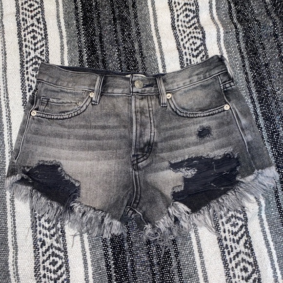 Free People shorts - Picture 3 of 6